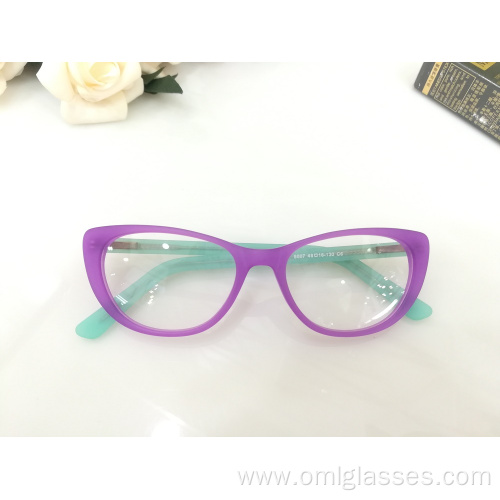 Durable and Lightweight Full Frame Optical Glasses